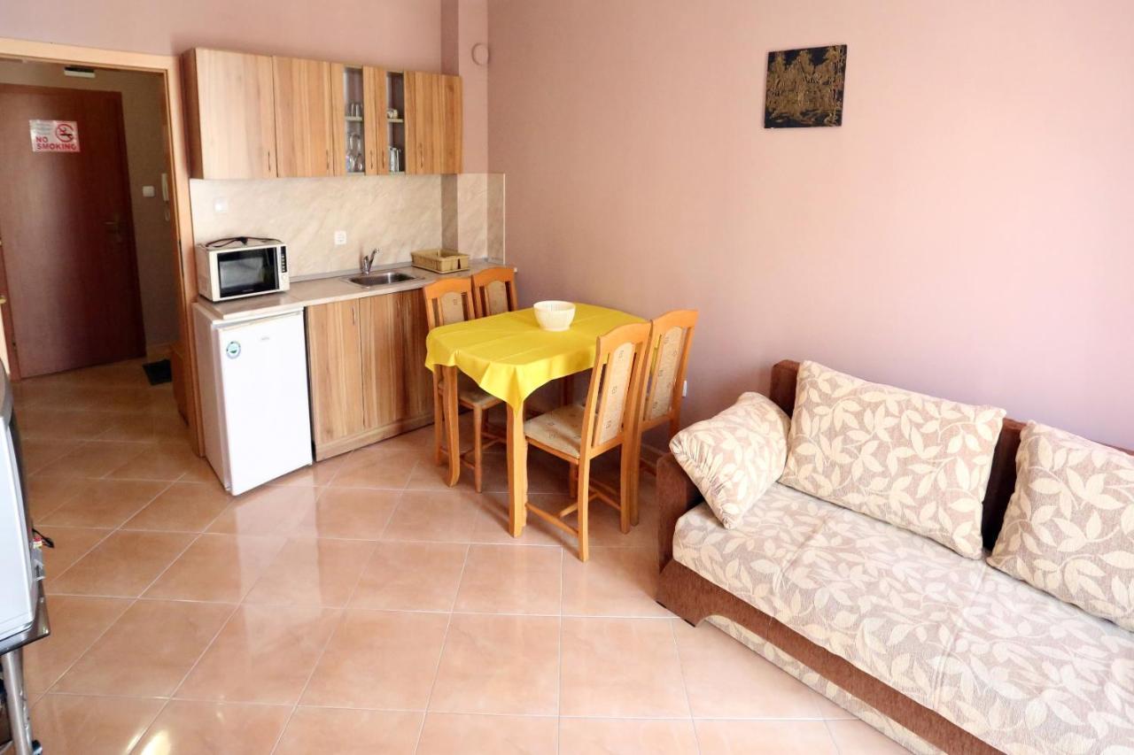 Apartments Dani Πομόριε Εξωτερικό φωτογραφία