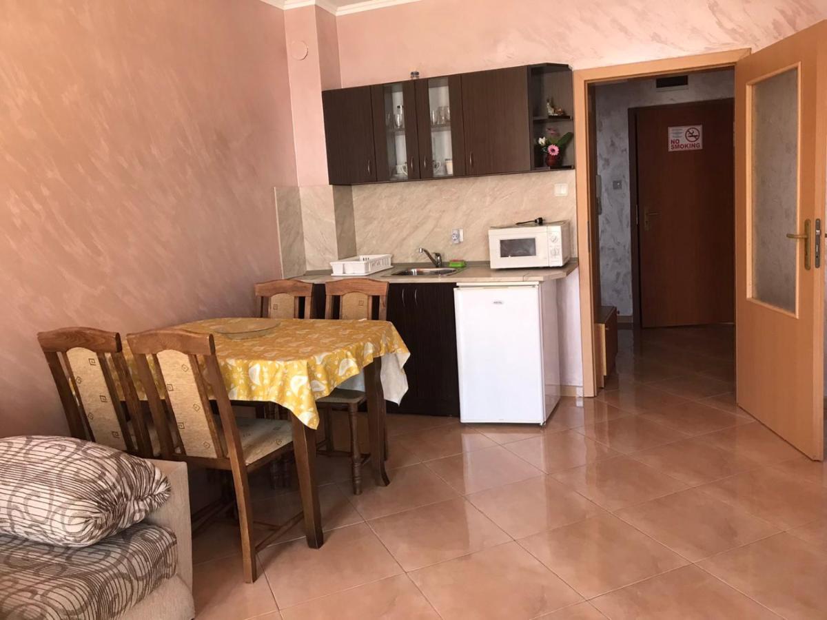 Apartments Dani Πομόριε Εξωτερικό φωτογραφία